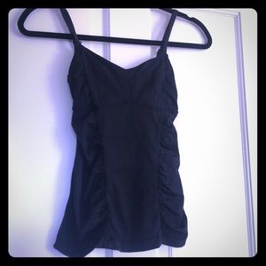 Lululemon black tank